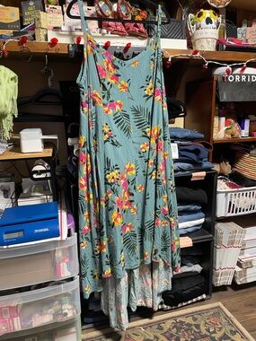 #339 size 3 torrid Floral Slip Maxi hilow Dress Teal w/ Pink & Yellow Blooms